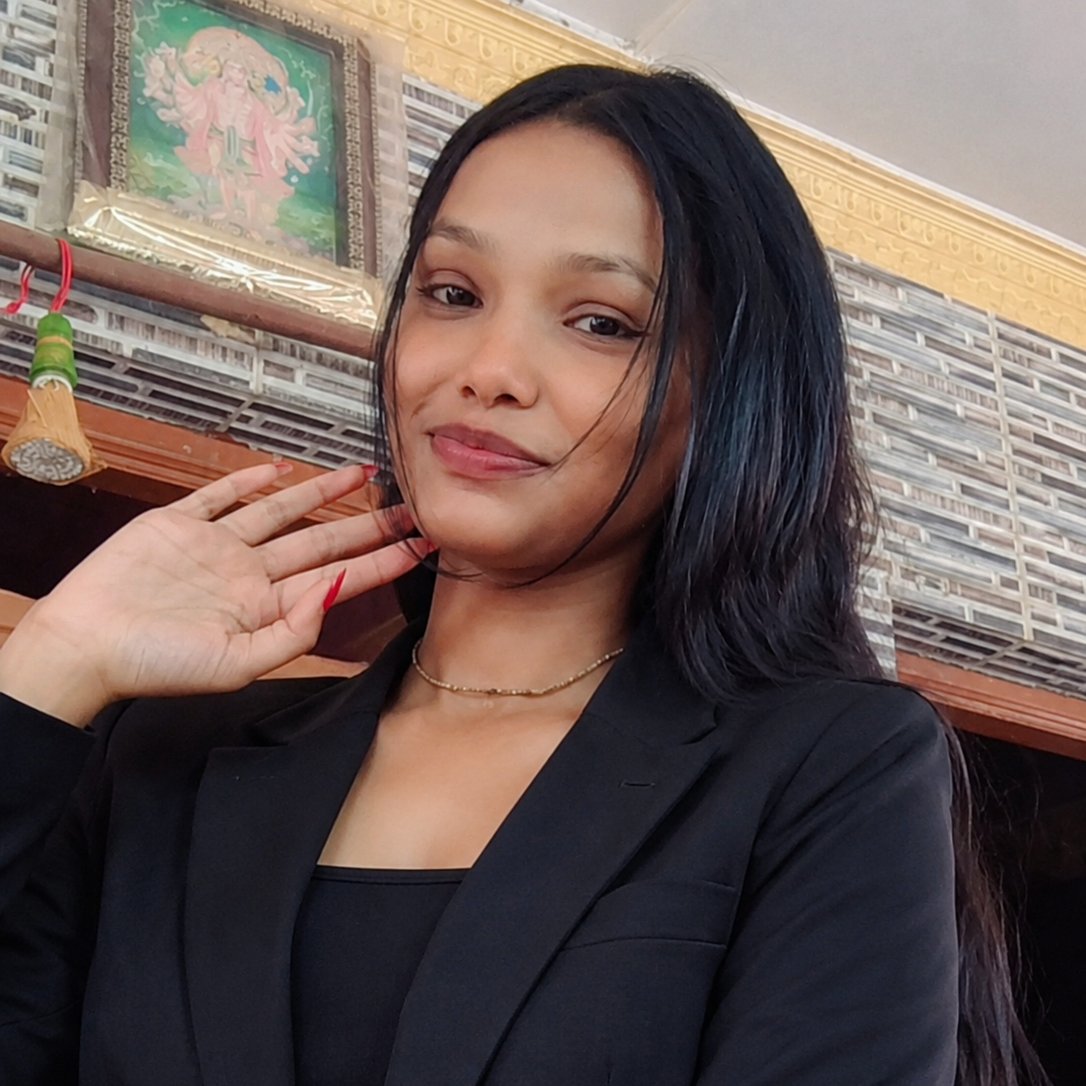 khushi roy