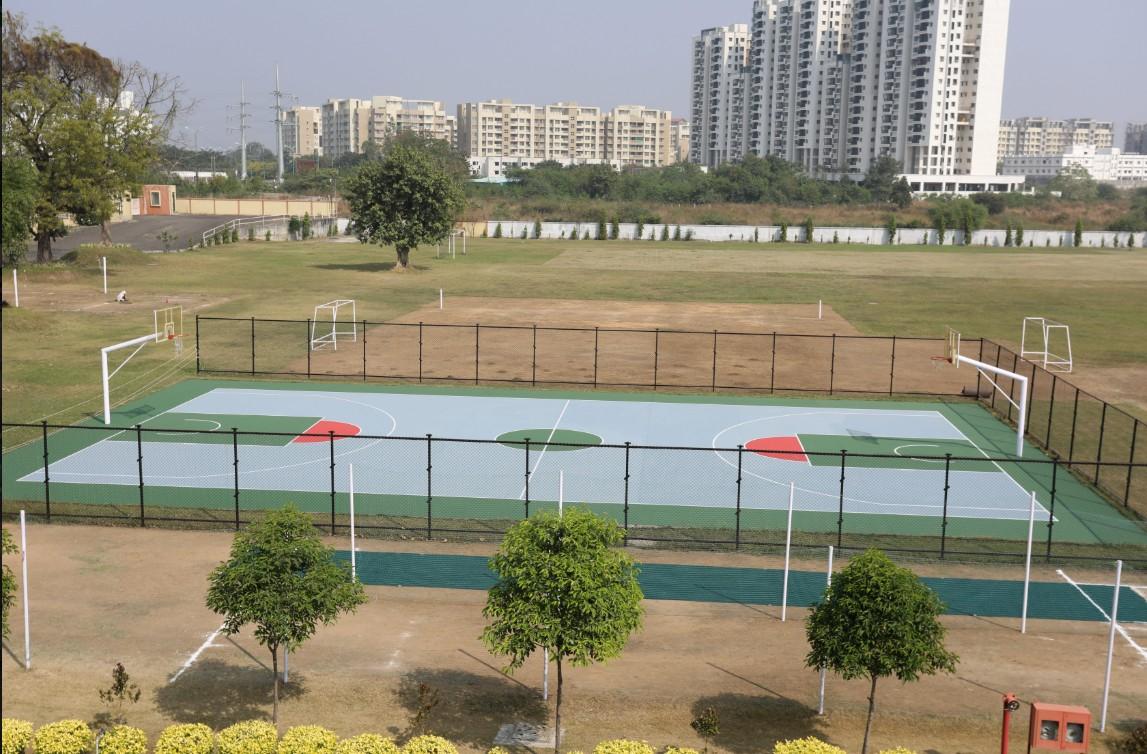 PLAY GROUND