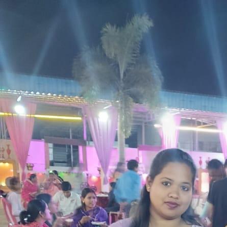 Shikha tripathi