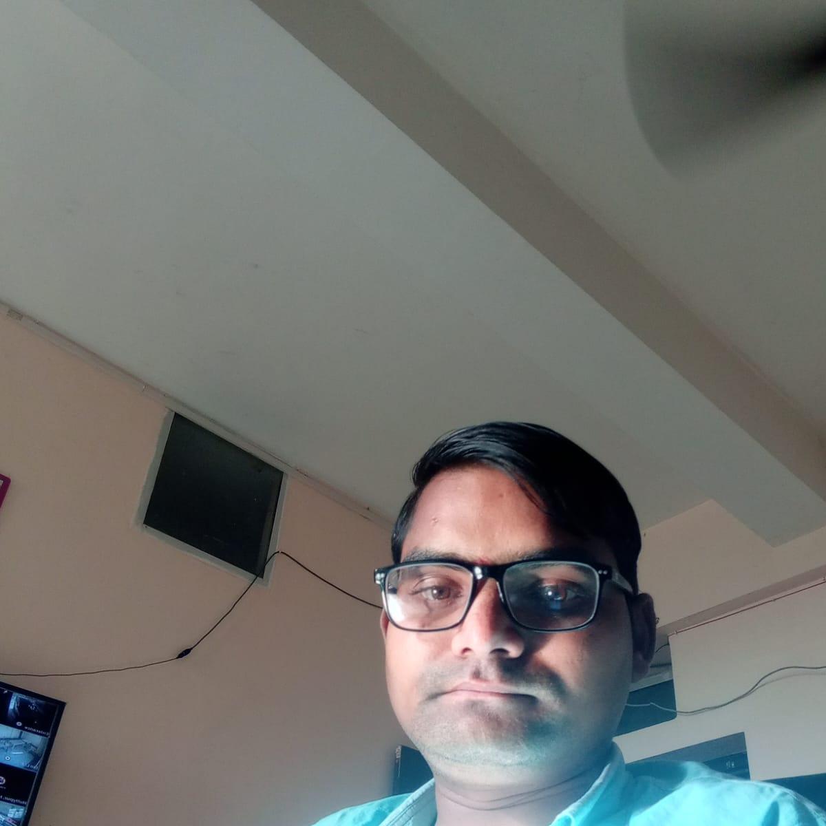 BAKSHISH YADAV