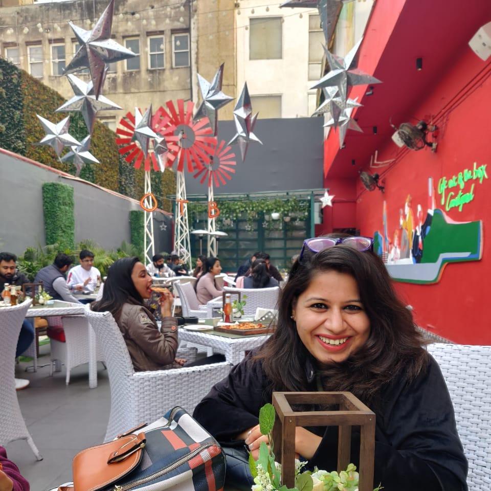 Divyani Kundra